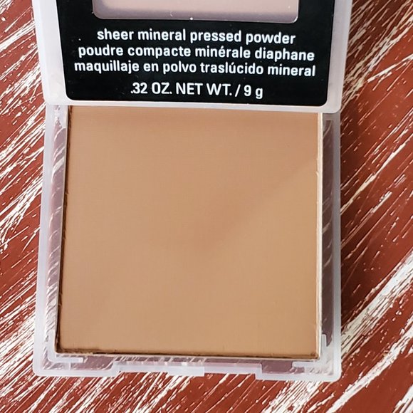 Bronze 2 - Sheer Mineral Pressed Powder - Mary Kay - Discontinued - Picture 5 of 5
